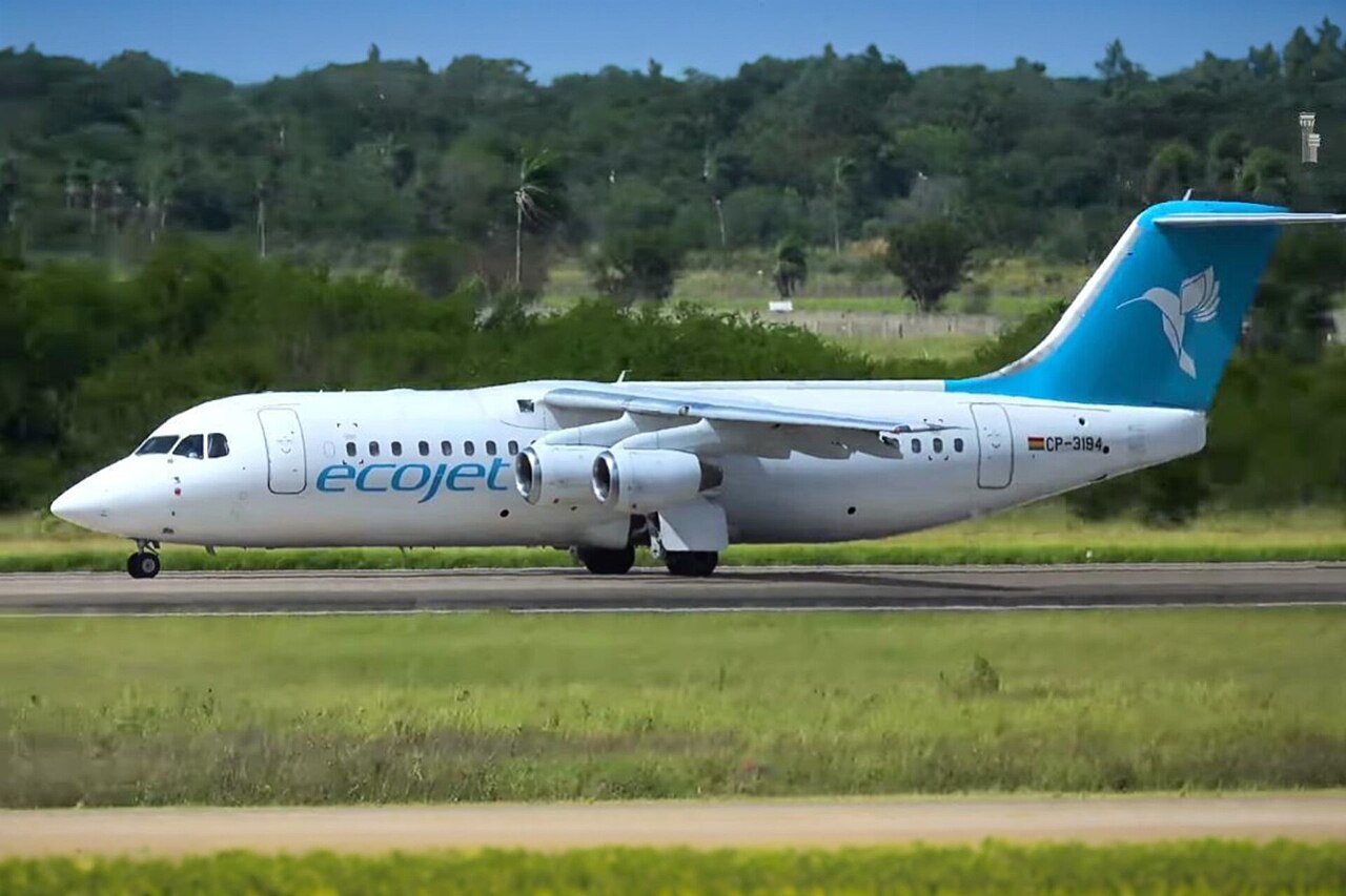 Ecojet vuelve a volar a Sucre y Tarija con nuevas frecuencias